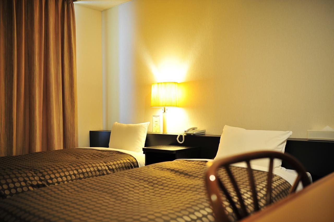 אוסקה Hotel Kikuei Namba מראה חיצוני תמונה